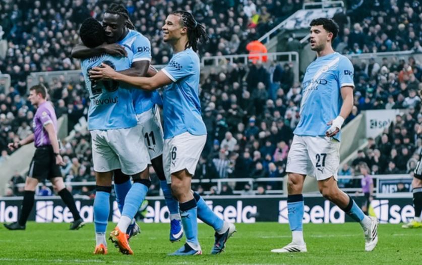 Triển vọng vào tứ kết của MU